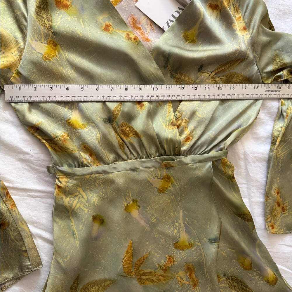 Zara Kimono Style Wrap Dress Long Sleeve Floral Satin S Small - Picture 8 of 11
